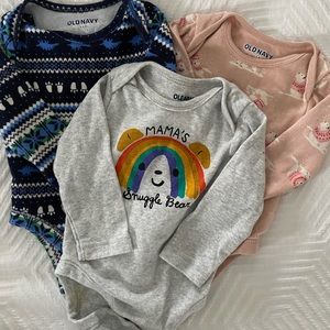 Old Navy long sleeve girl’s onesies ❤️🧡💛
